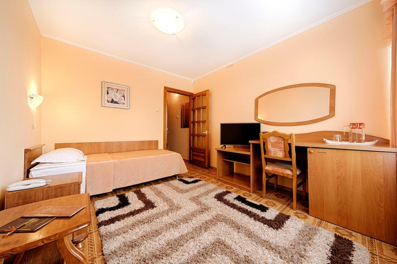Hotel Barnaul Zimmer foto